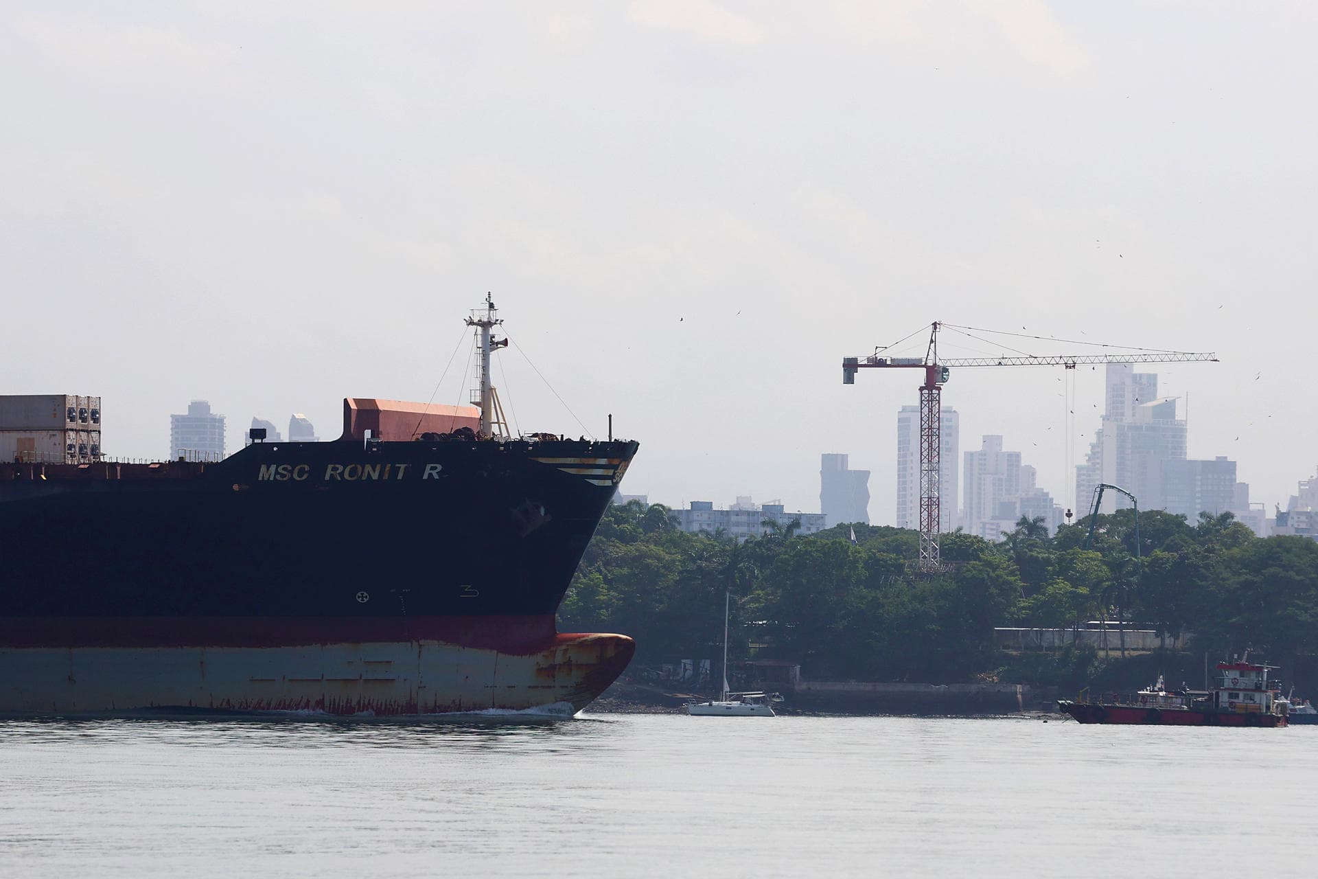 Panama Canal reduces maximum draft as El Niño concerns return